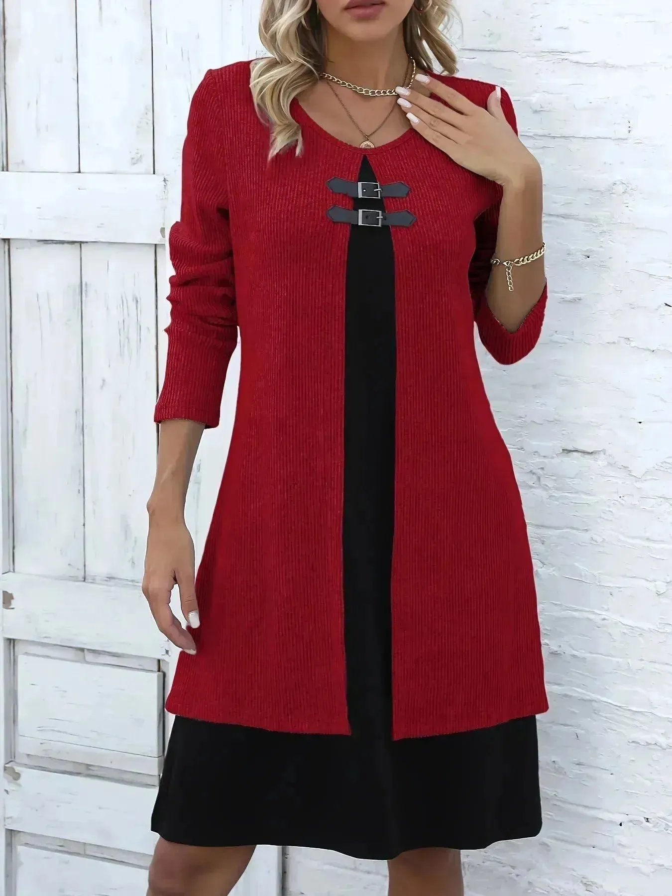Contrast Color Buckled Round Neck Fashion Winter Sweater Dress