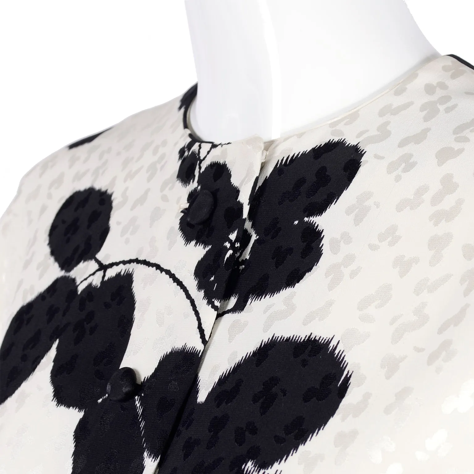 I Magnin 2 Piece Silk Vintage Dress w/ Black & Ivory Floral Print & Kimono Sleeves